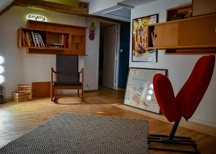 Le Scenario - Appt Center With Parking *